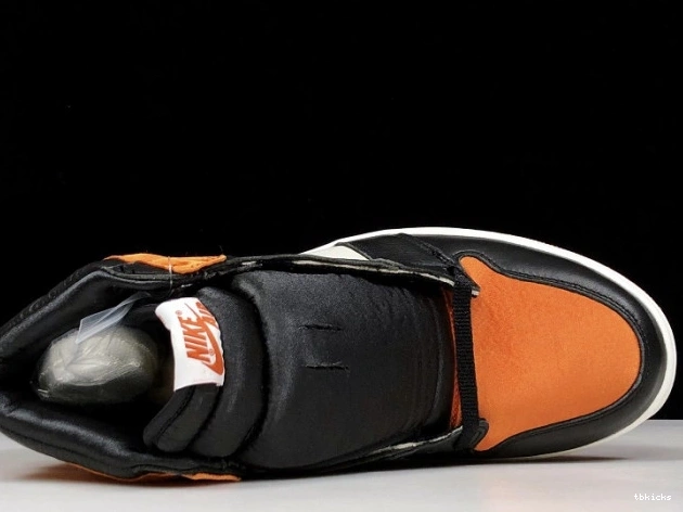 Rep TB AV3725-010 Satin Retro Backboard 1 Womens Air Jordan Shattered 0709